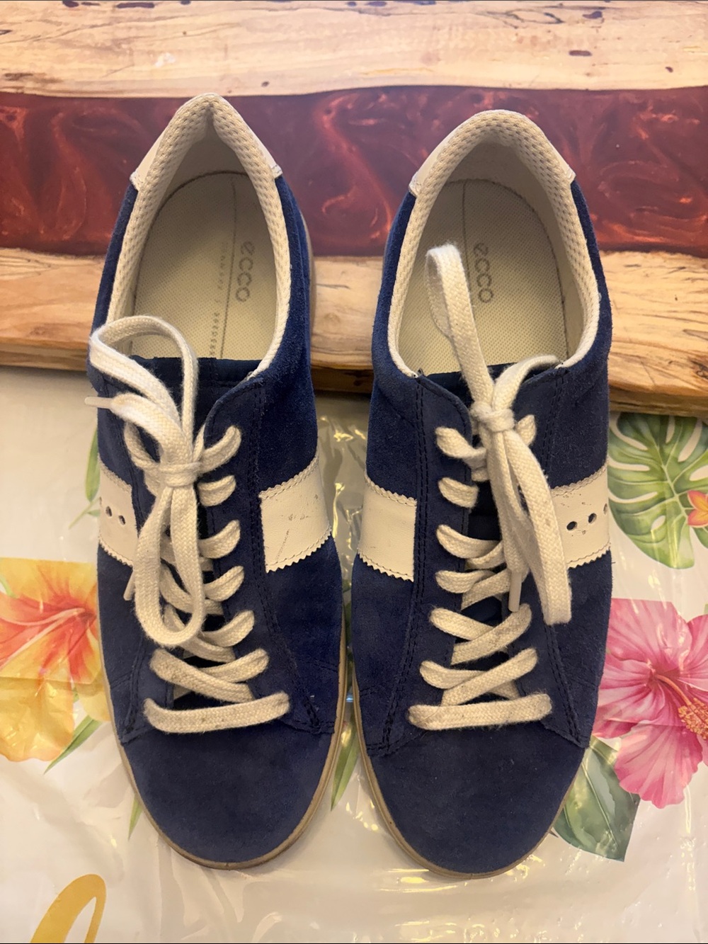 ECCO Women’s suede casual blue and white sneakers. Size 41 or US size 10